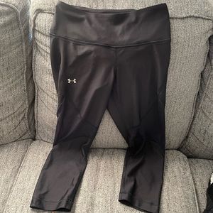 Under Armor 3/4 workout pants